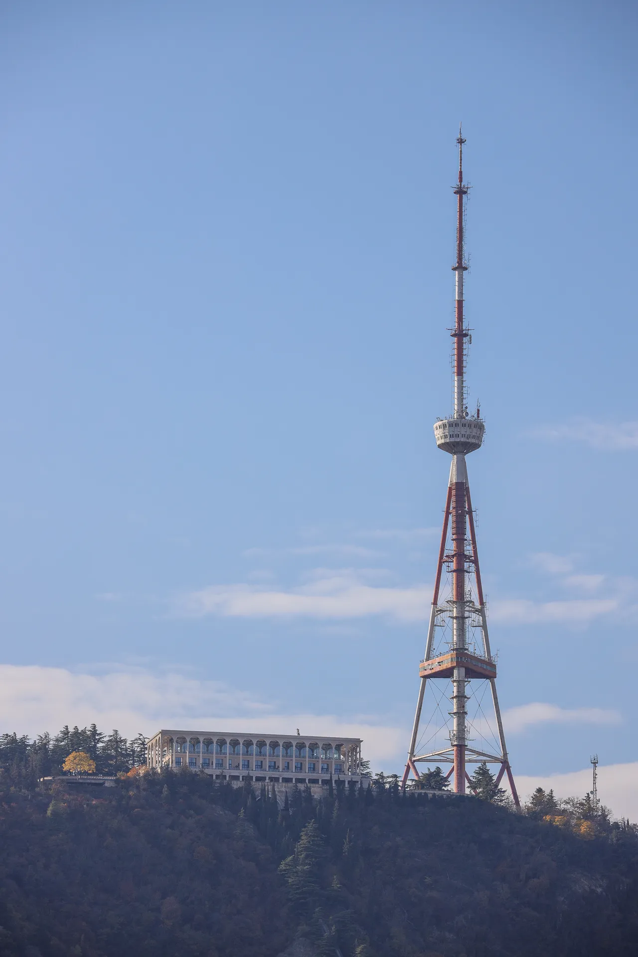 Stadsmiljö i Tbilisi, Georgien – bild 23