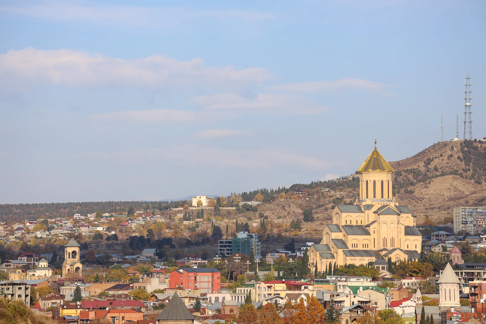 Stadsmiljö i Tbilisi, Georgien – bild 14